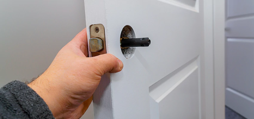 Nighttime Locksmith For Lock Repair in Elgin, IL