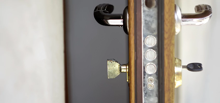 Holiday Emergency Locksmith in Elgin, Illinois