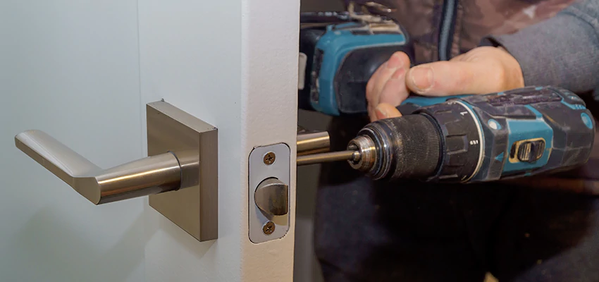 Broken Door Handle Lock Repair in Elgin, Illinois