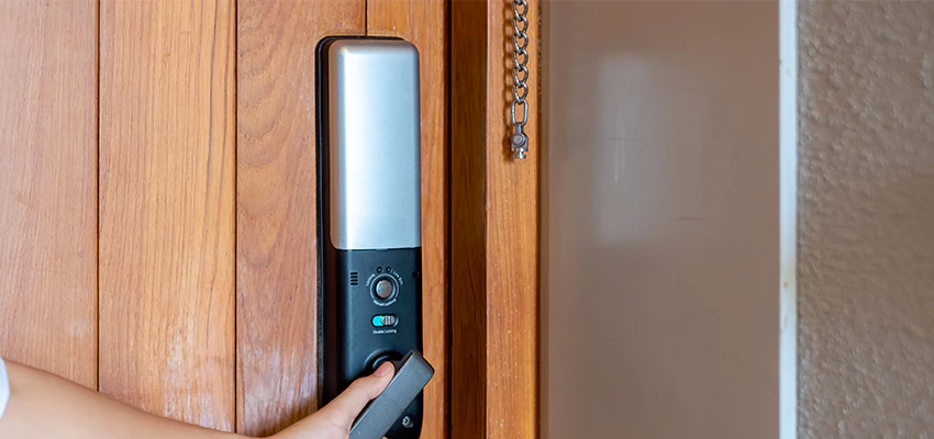 Home Security Electronic Locks Upgrades in Elgin, IL